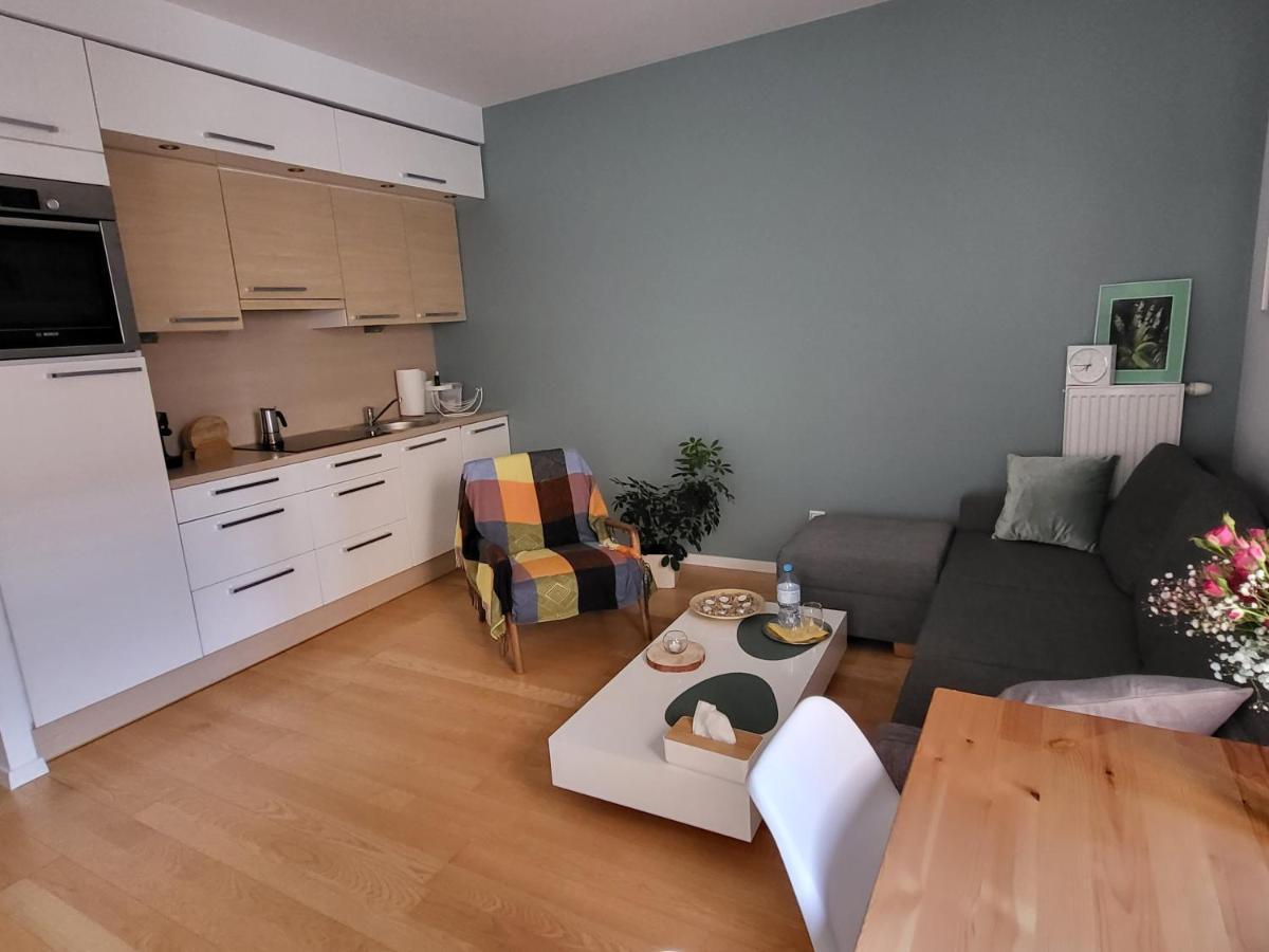 Pokornam1 Lägenhet Warszawa Exteriör bild